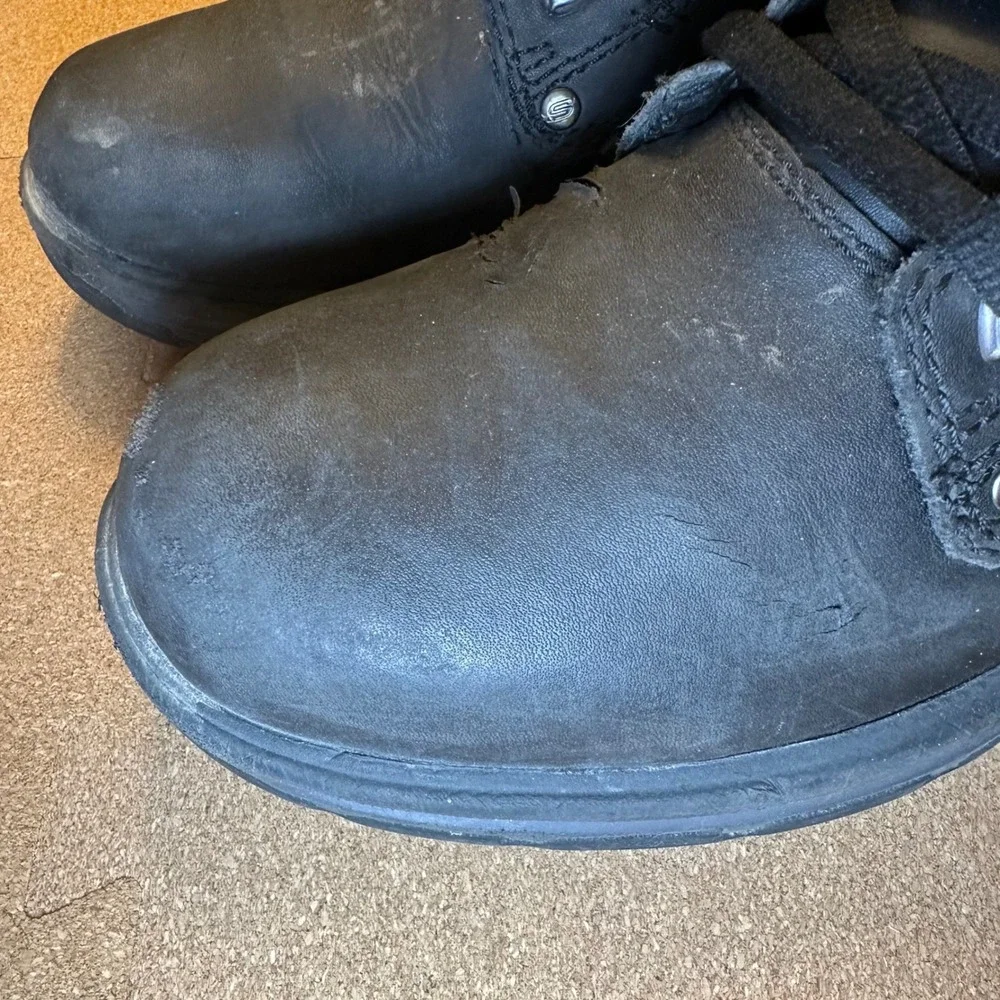 Skechers Relaxed Fit Memory Foam Black Leather Work Shoes Mens 9.5 SN 64260